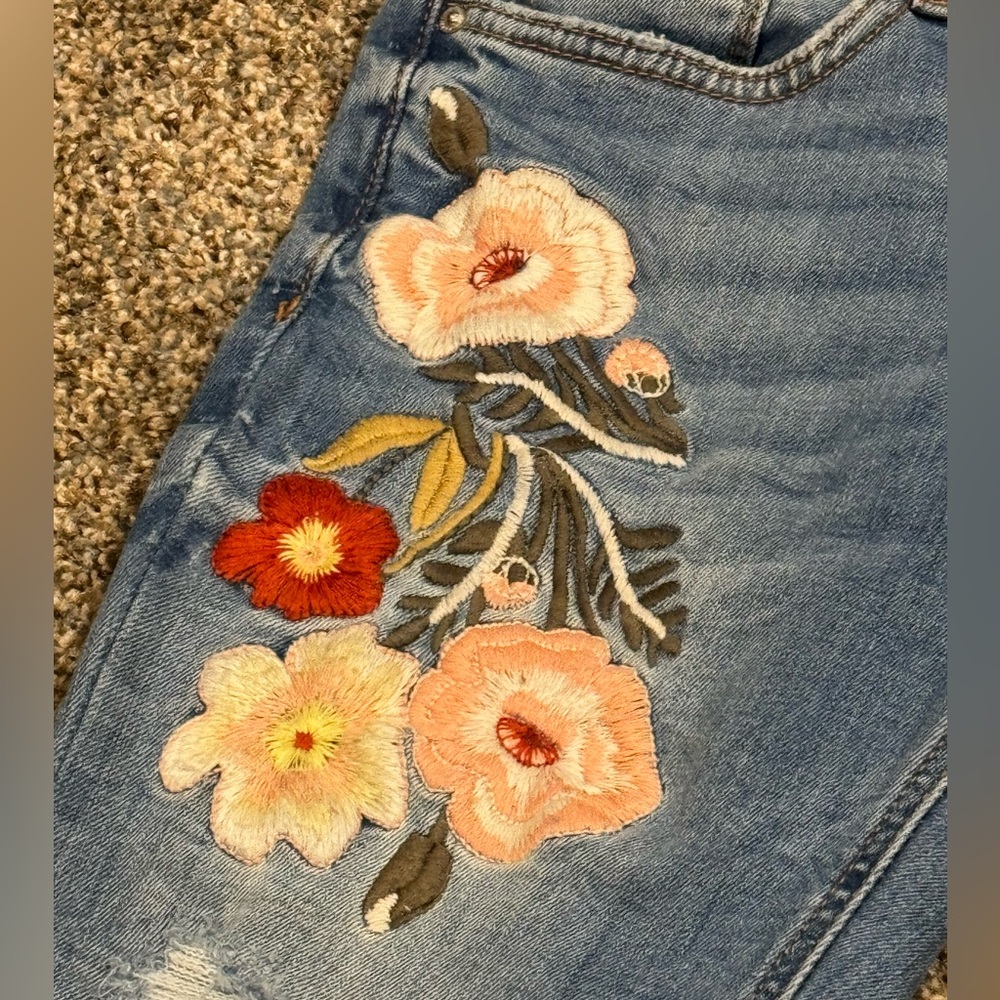 Zara Women Premium Denim: Floral Embroidered Skinny Distressed Jeans Size 4/27L - Picture 5 of 13
